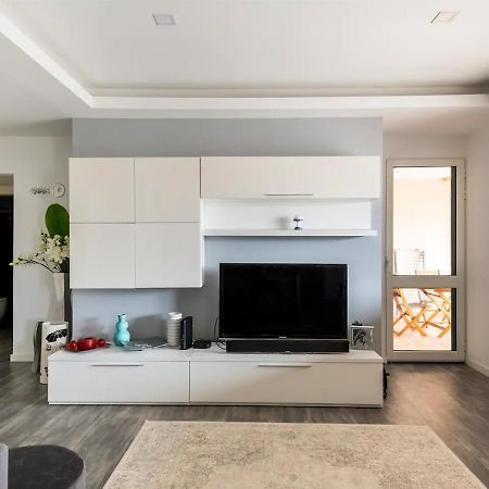 Lovely 1-Bedroom Apartment With Parking Ocean View Funchal  Extérieur photo