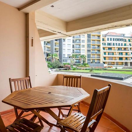 Lovely 1-Bedroom Apartment With Parking Ocean View Funchal  Extérieur photo